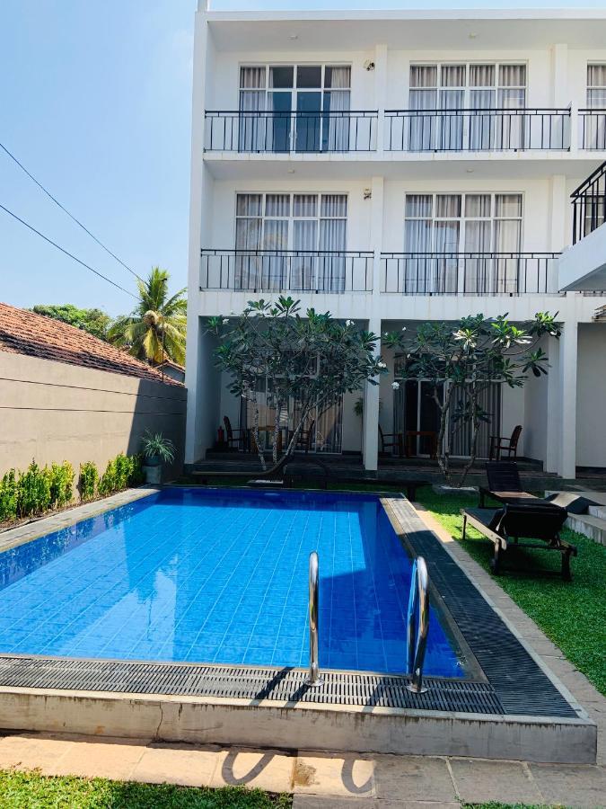 The Suite 262 Negombo Exterior photo